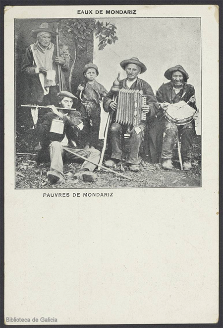 Músicos mendicantes en Mondariz, Unión Postal Digital, ca. 1912.