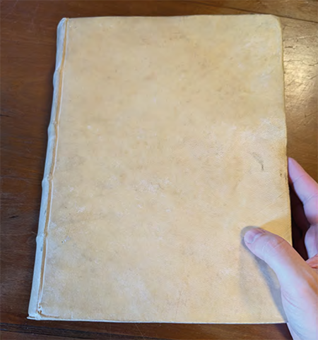 Aspecto exterior del manuscrito I-Vmc Correr 1279. Fotografía de los autores. Por cortesía de la Fondazione Musei Civici di Venezia.
